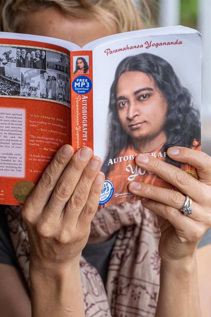 Autobiography of a Yogi - Paperback